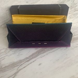 VBH purple blue iridescent color clutch